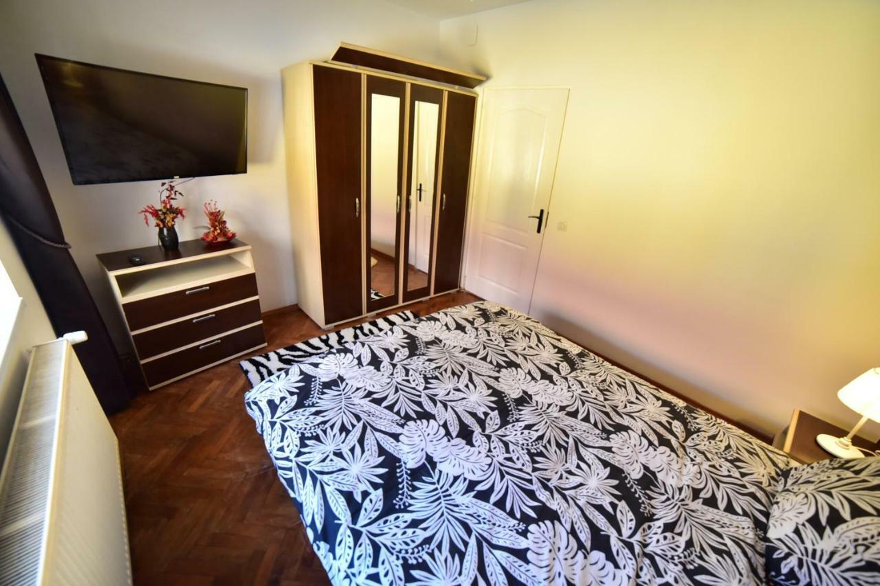 Casa Soare - Ultracentral GuestHouse Sibiu Extérieur photo